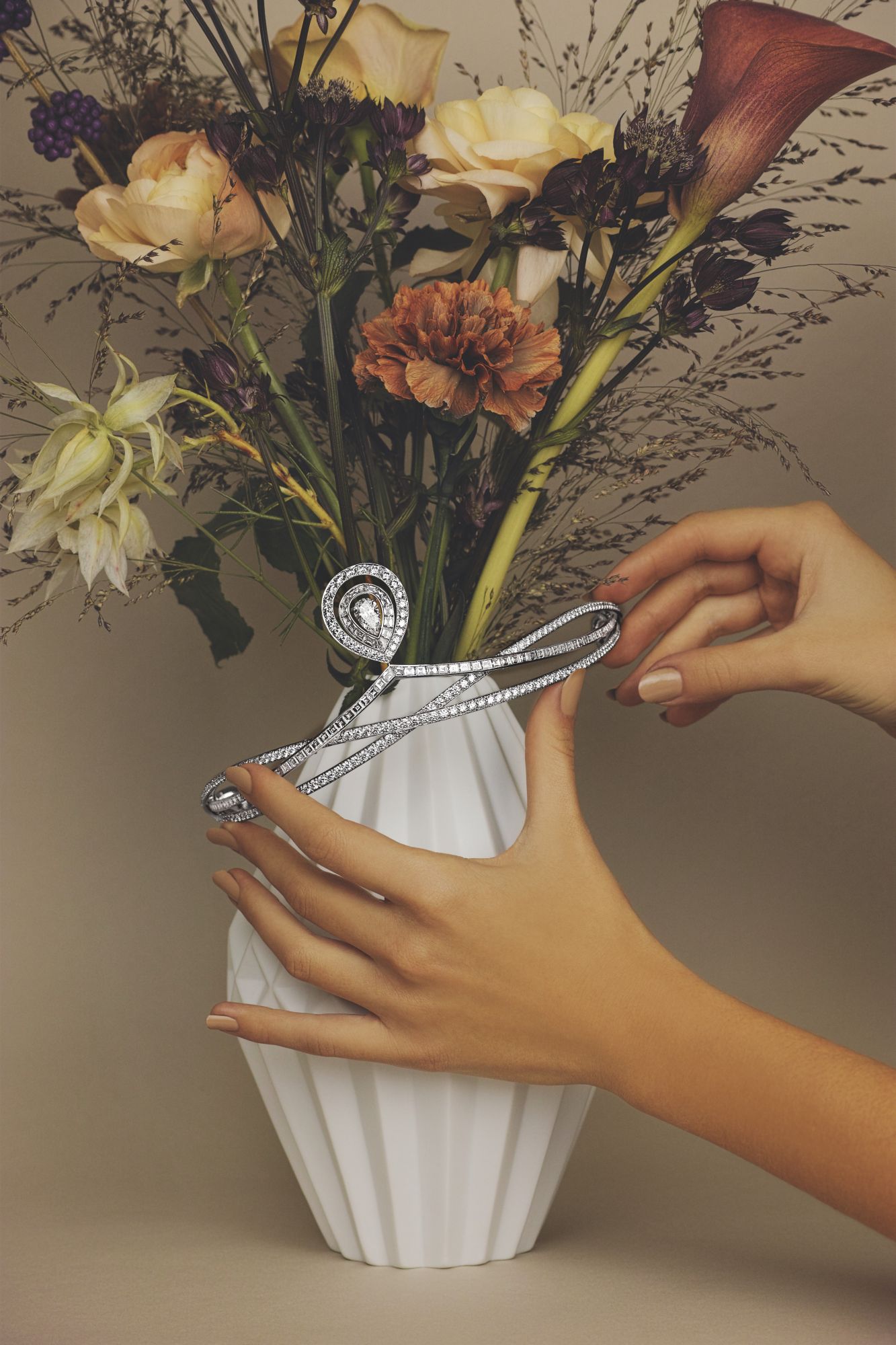 12 Vendôme tiara in platinum set with white diamonds by Chaumet