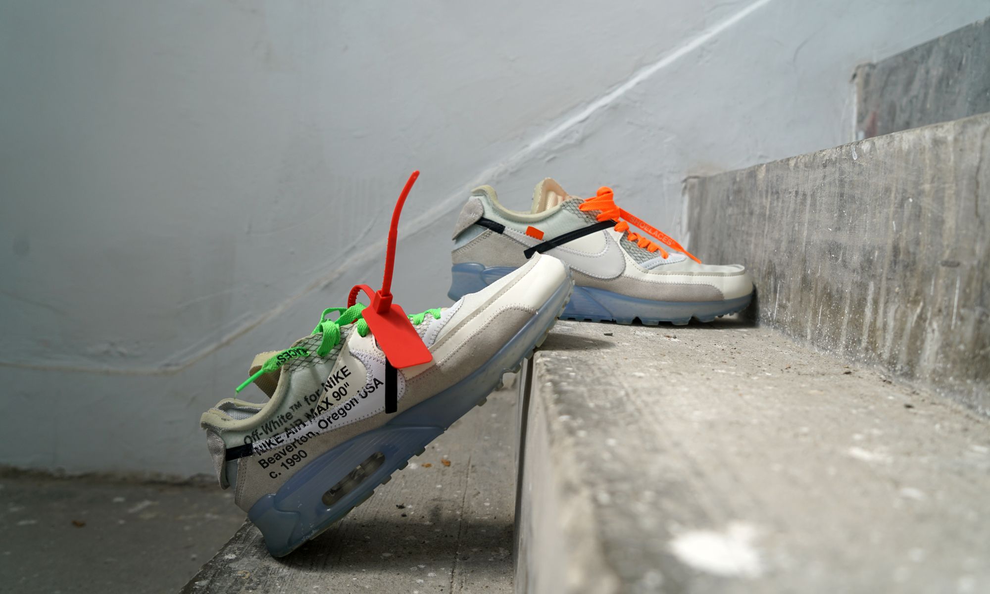 Off-White x Nike Air Max 90