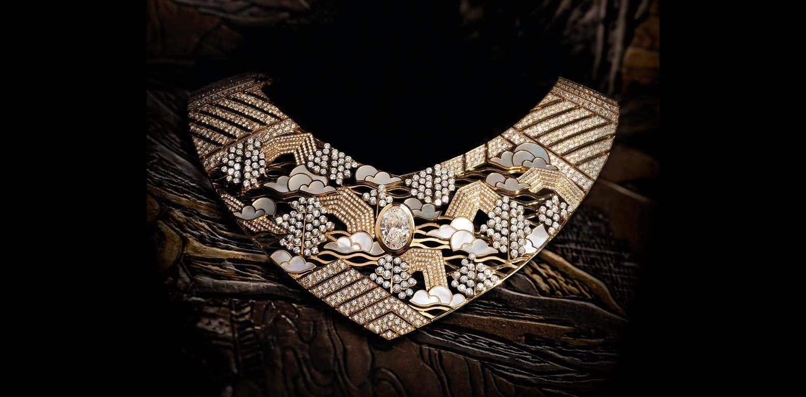 Scenes From The Screens: A Look At Chanel's Latest High Jewellery Collection Scenes From The Screens: A Look At Chanel's Latest High Jewellery Collection
