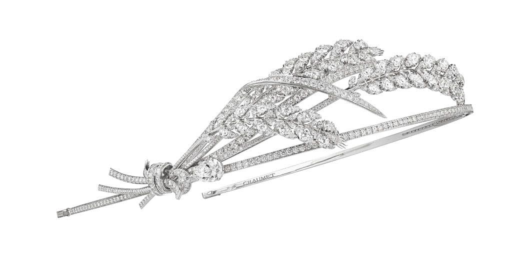 Chaumet Offrandes d'été tiara in white gold set with diamonds