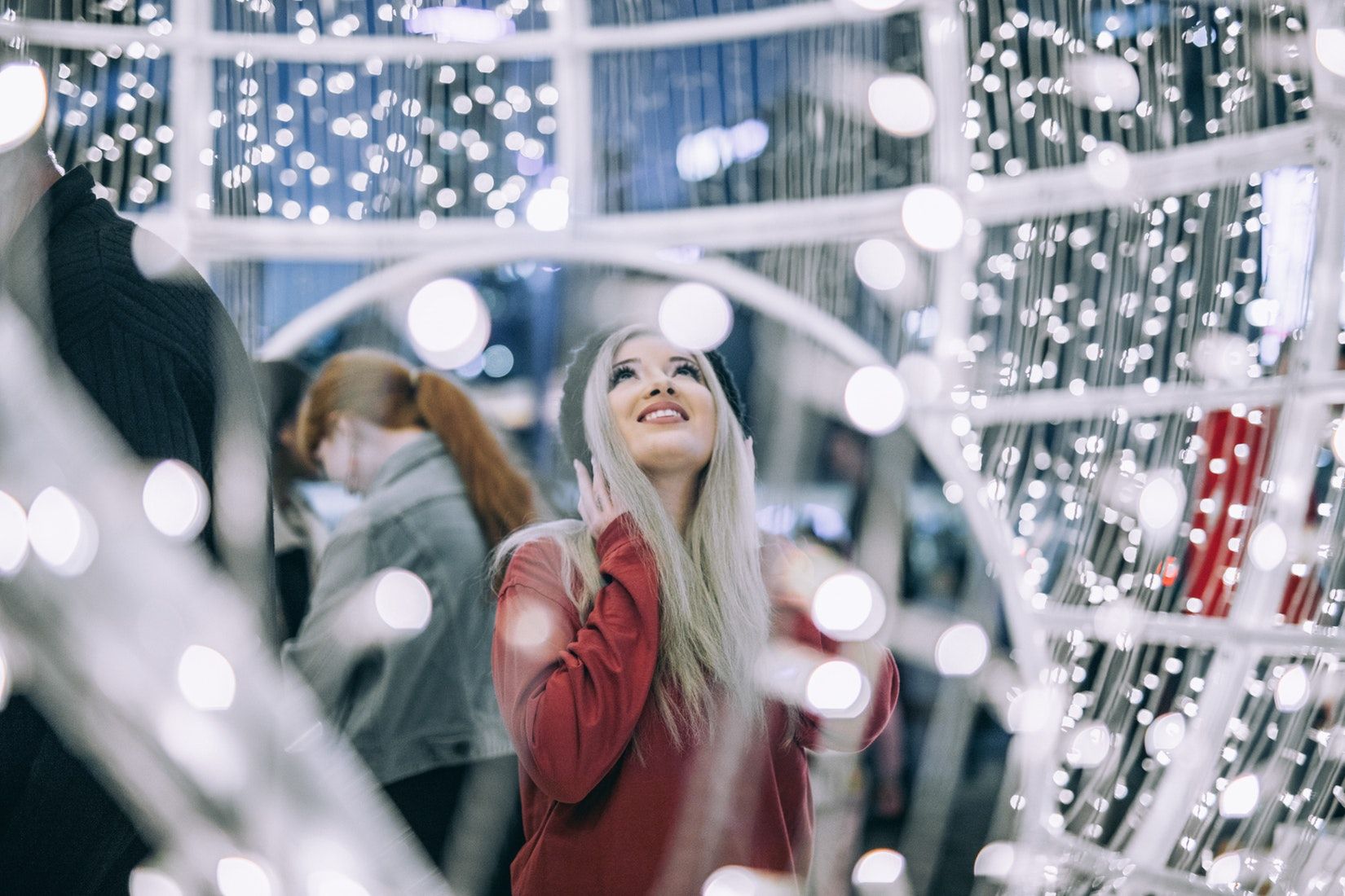 5 Ways To Stay Happy And Healthy During The Holidays