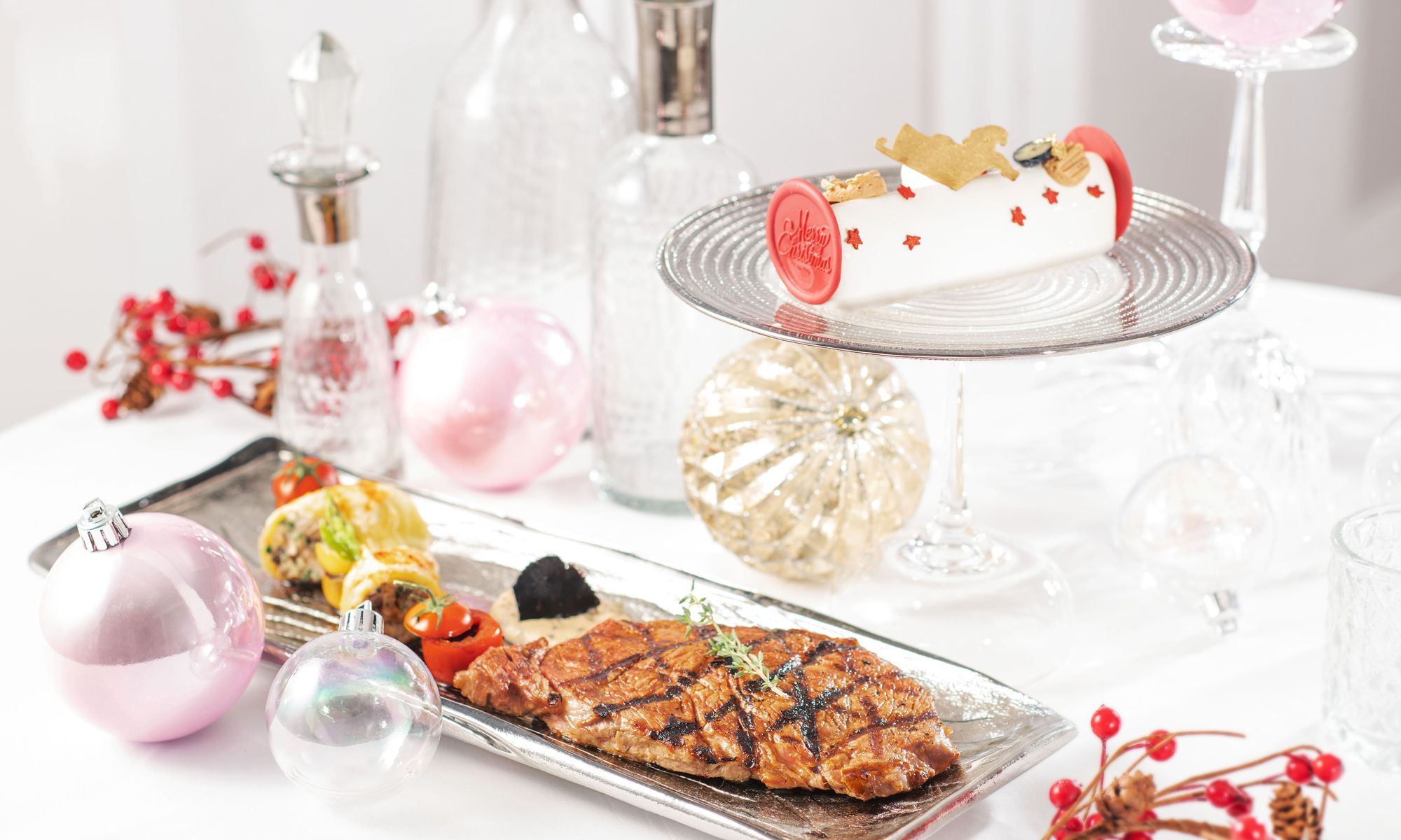 Bostonian Seafood & Grill Presents Festive Semi-Buffet