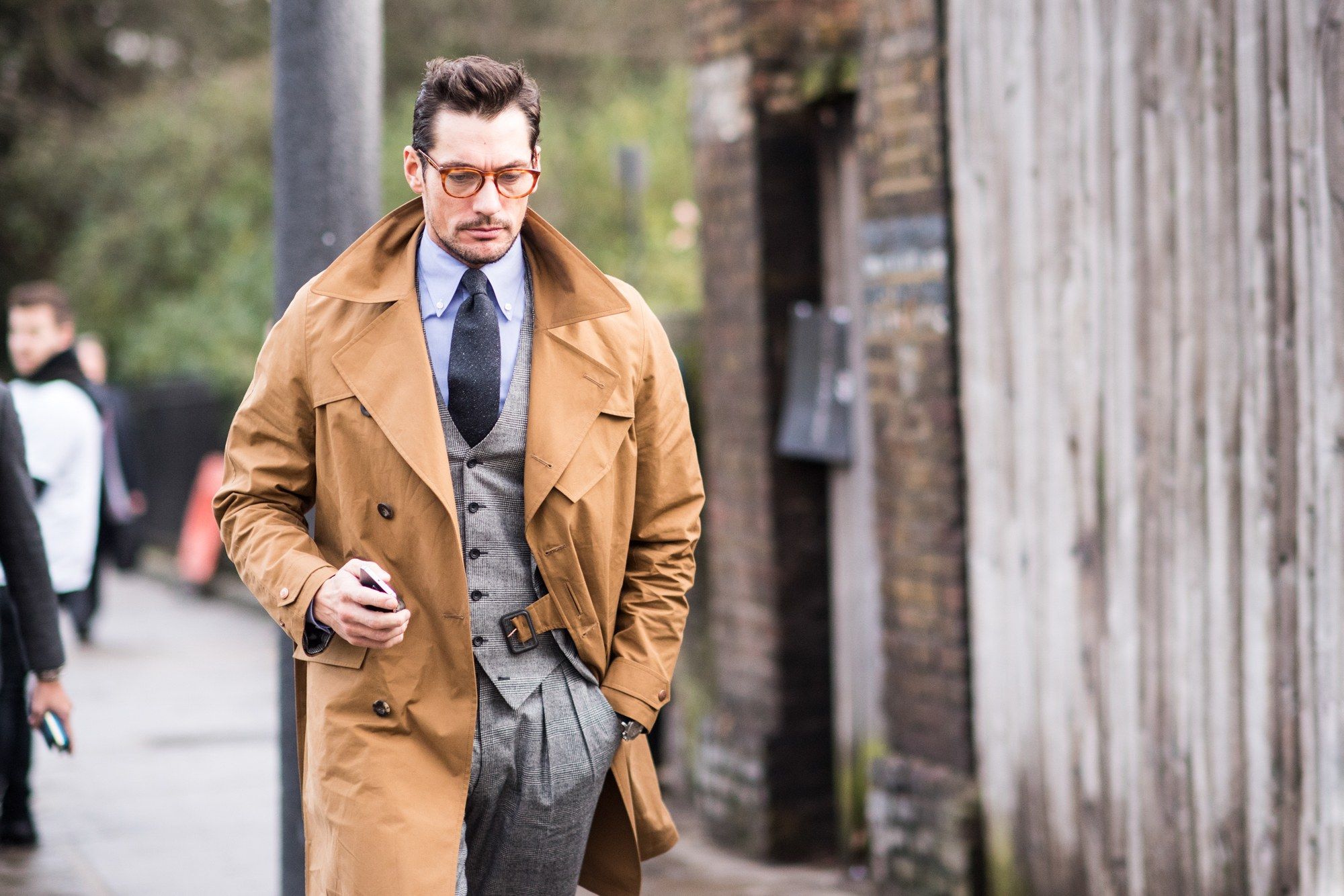 10 Iconic British Brands Every Gentleman Should Know