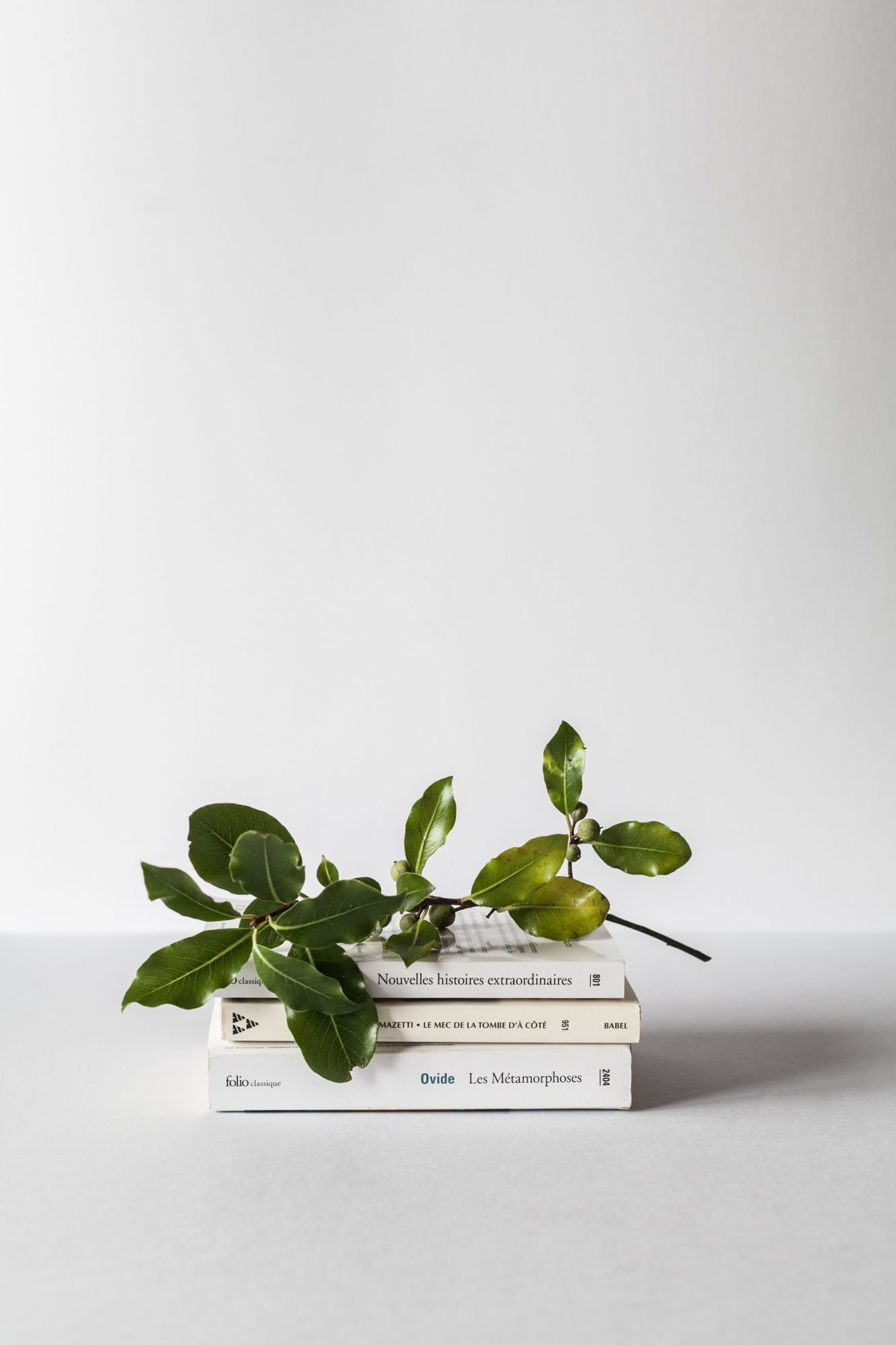 Dee Poon: 5 Books Everyone Should Read