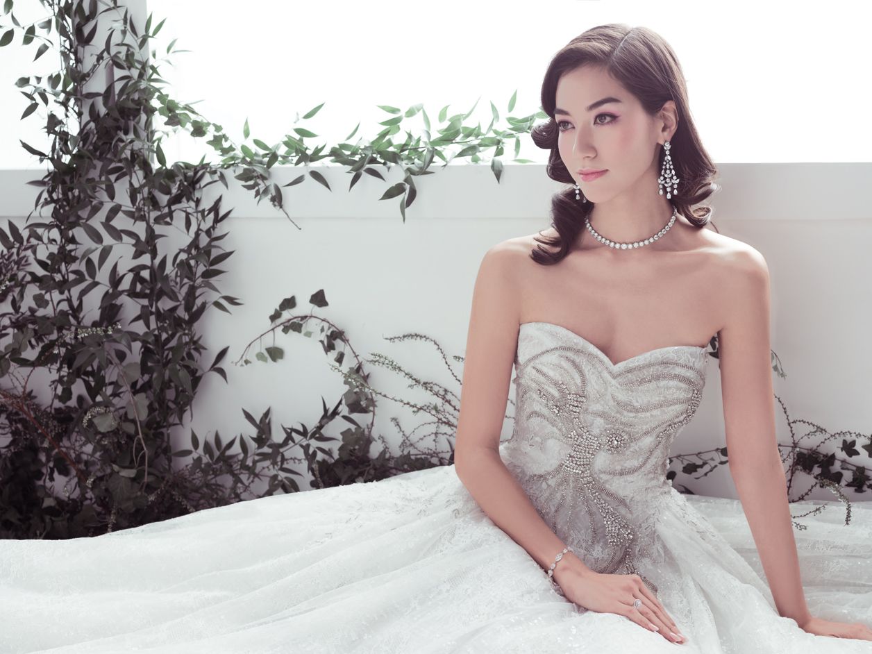 Let Love Sparkle With Graff