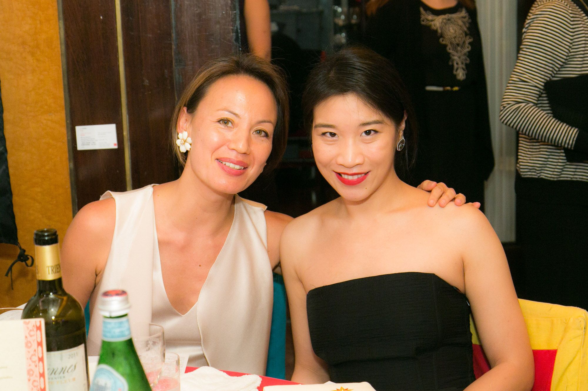 Claire Hsu-Vuchot, Dee Poon