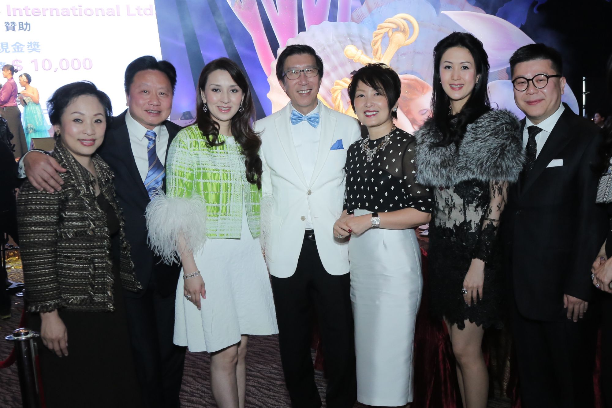 Nina Lam, Jimmy Tang, Emily Tang, Michael Chan, Pauline Chan, Lianne Lam and Matthew Lam