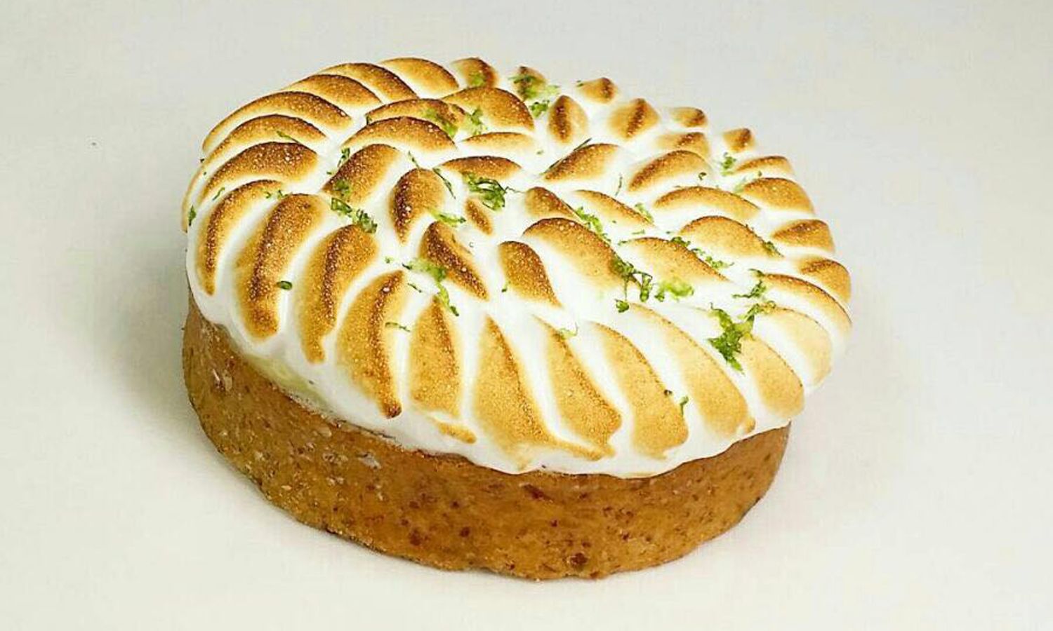 Amber Pop-Up Cake Shop Opens at Landmark Central