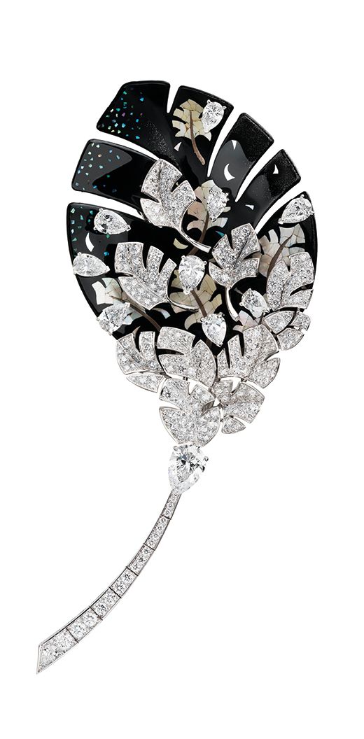 Chanel Artistic Feather brooch in black lacquer, mother-of-pearl and diamonds, from the Plume de Chanel collection
