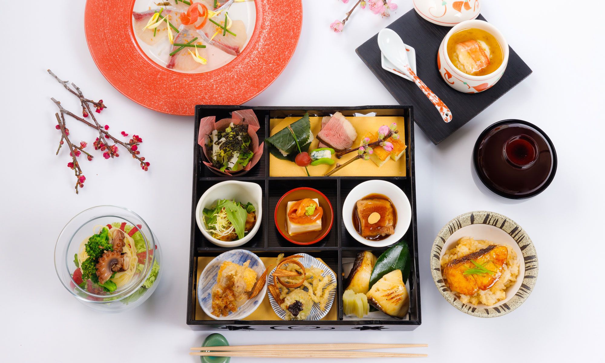 Nadaman Presents Sakura-Inspired Bento Box Set