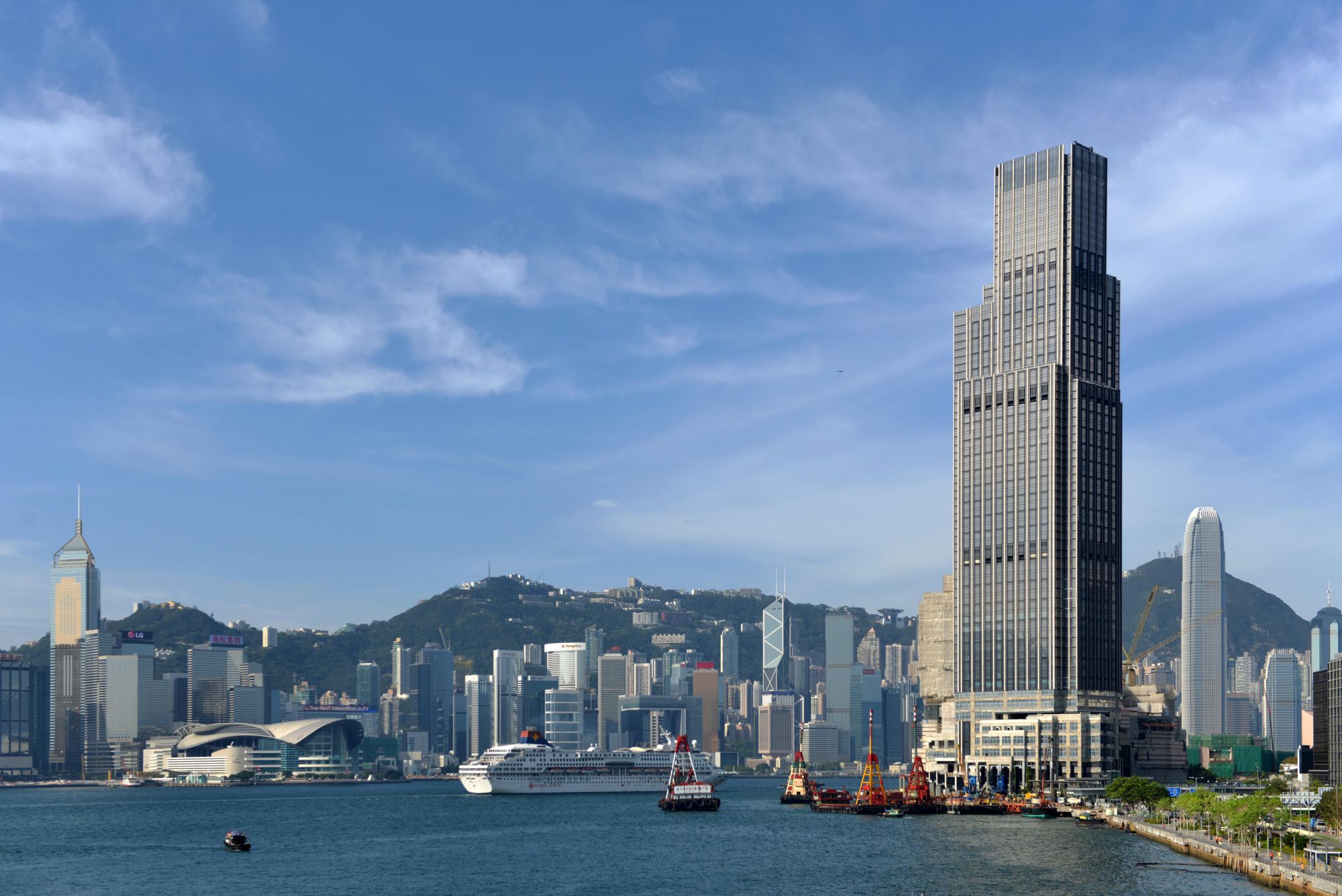 The Rosewood Hong Kong by day (Photo: Courtesy of Rosewood Hong Kong)