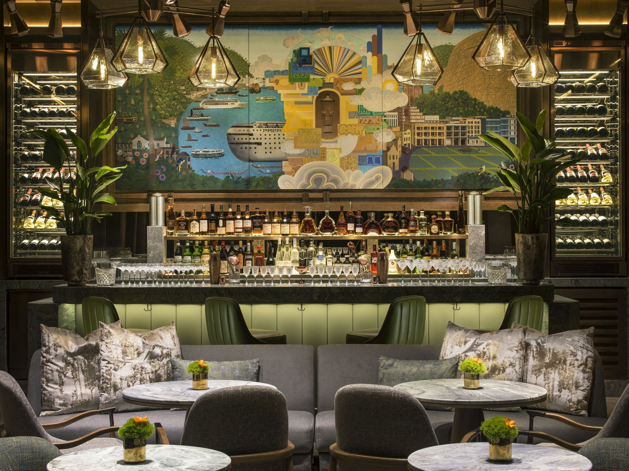 The St. Regis Hong Kong Bar Mural