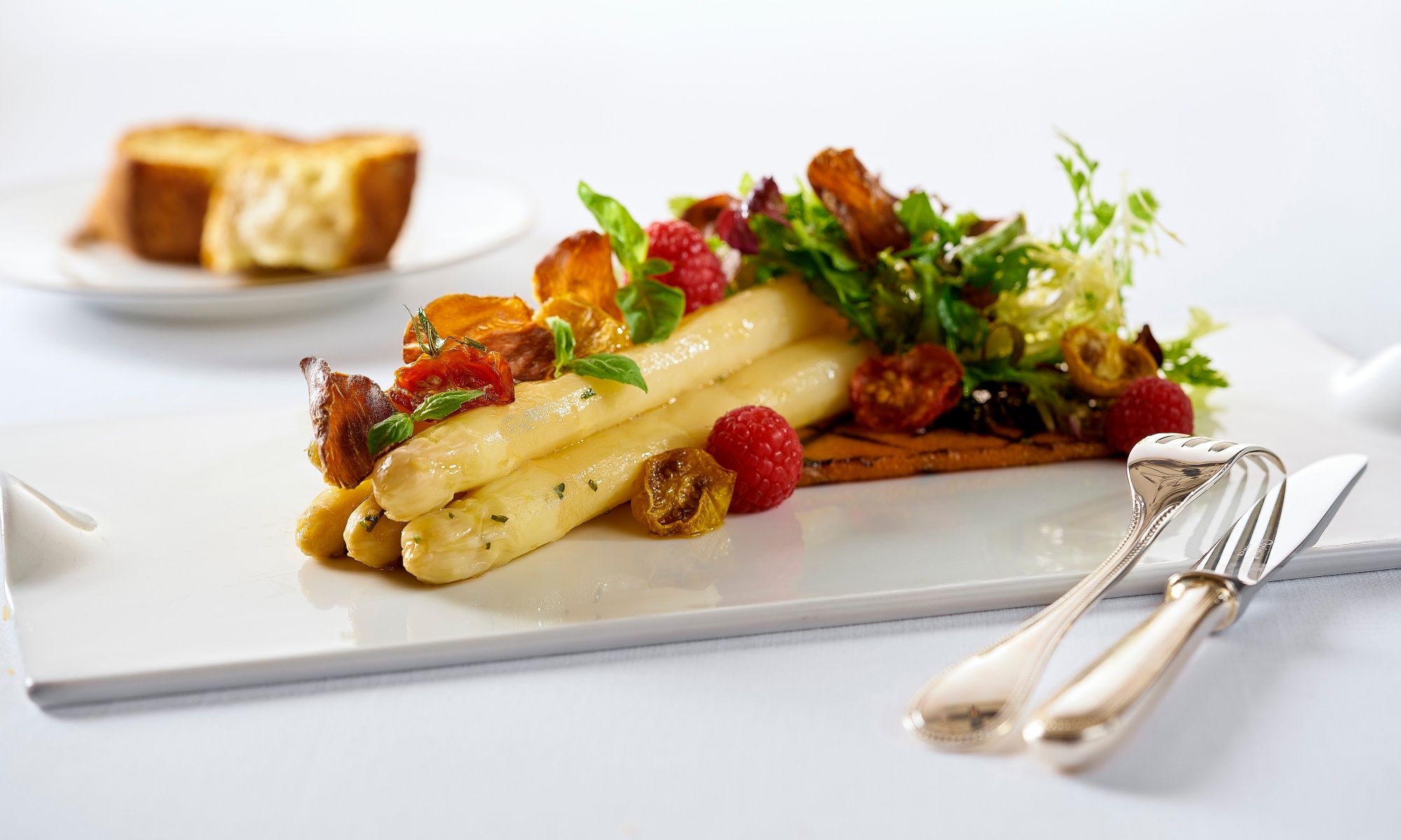 Hugo’s Presents White Asparagus Delights From Germany