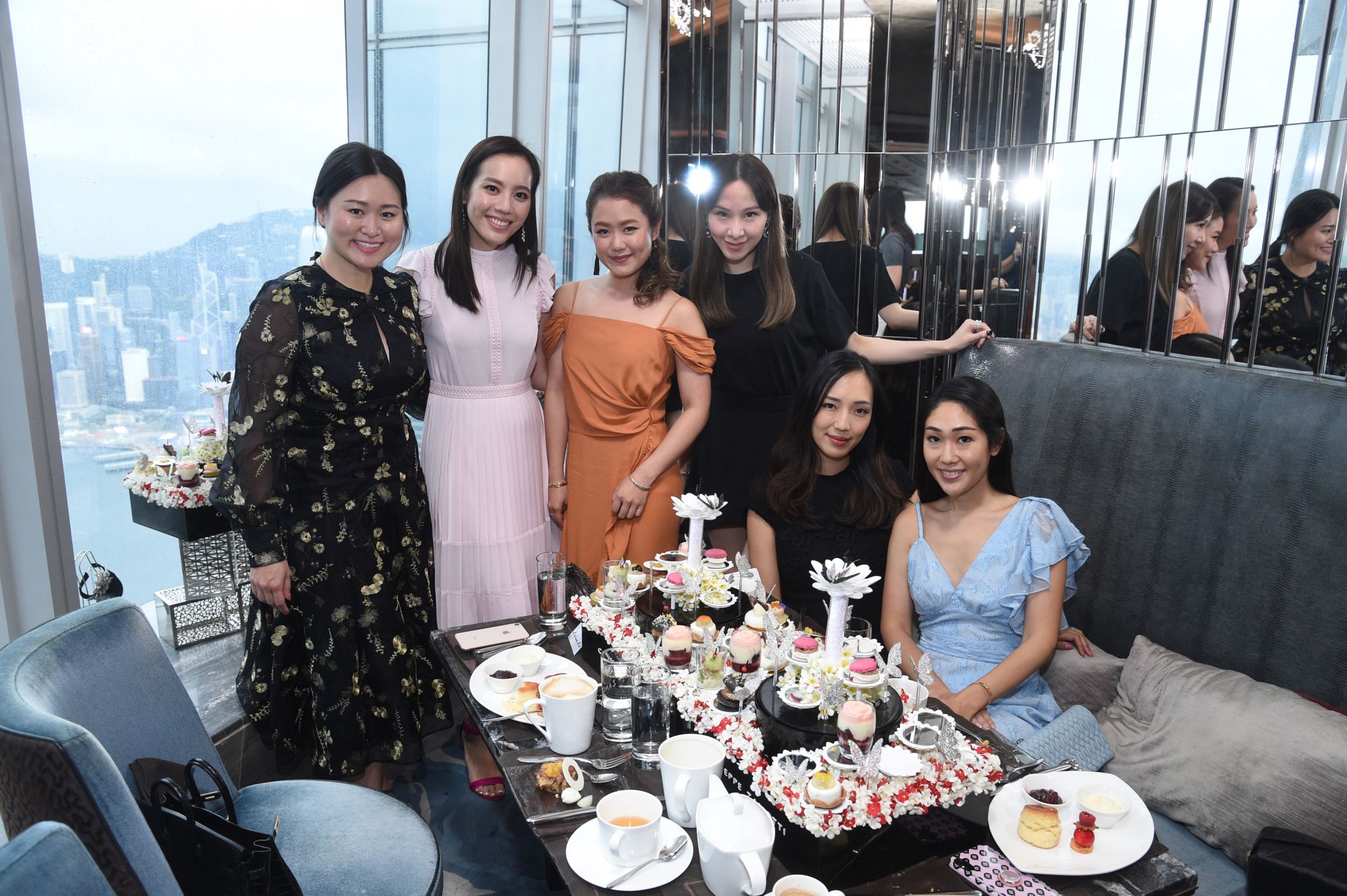 Victoria Chan, Jessica Jann, Pearl Shek, Stephnie Shek, Christine Fok, Nat Kwan