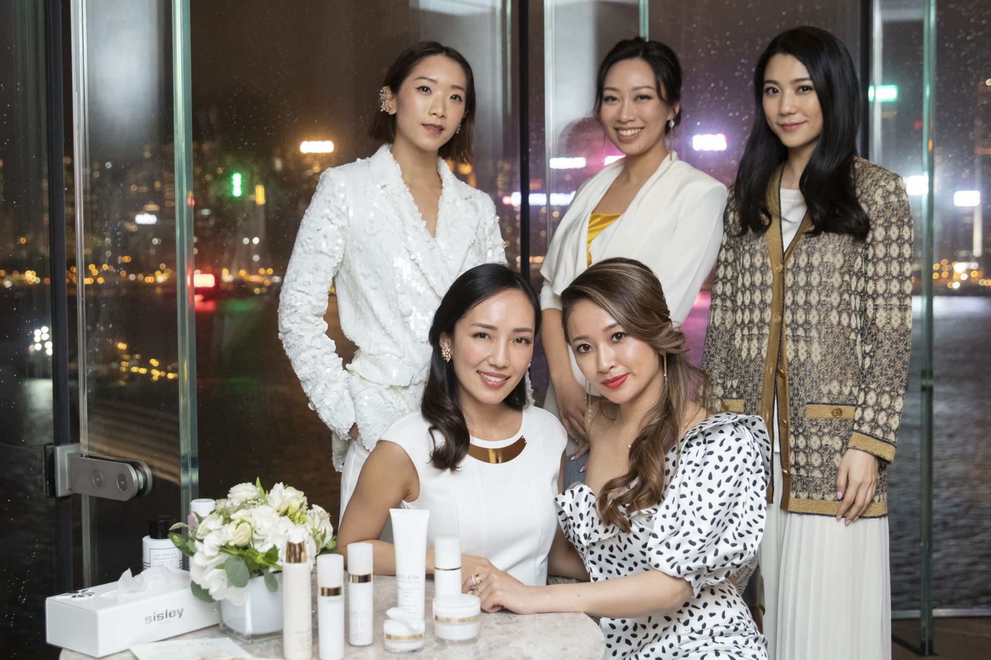 Veronica Li, Veronica Lam, Vincy Yeung, Christine Fok, Sarah Zhuang