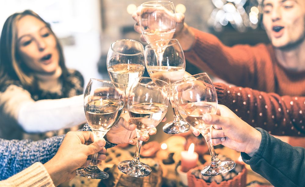 Recommended holiday wine pairings for every occasion (photo: Getty Images)