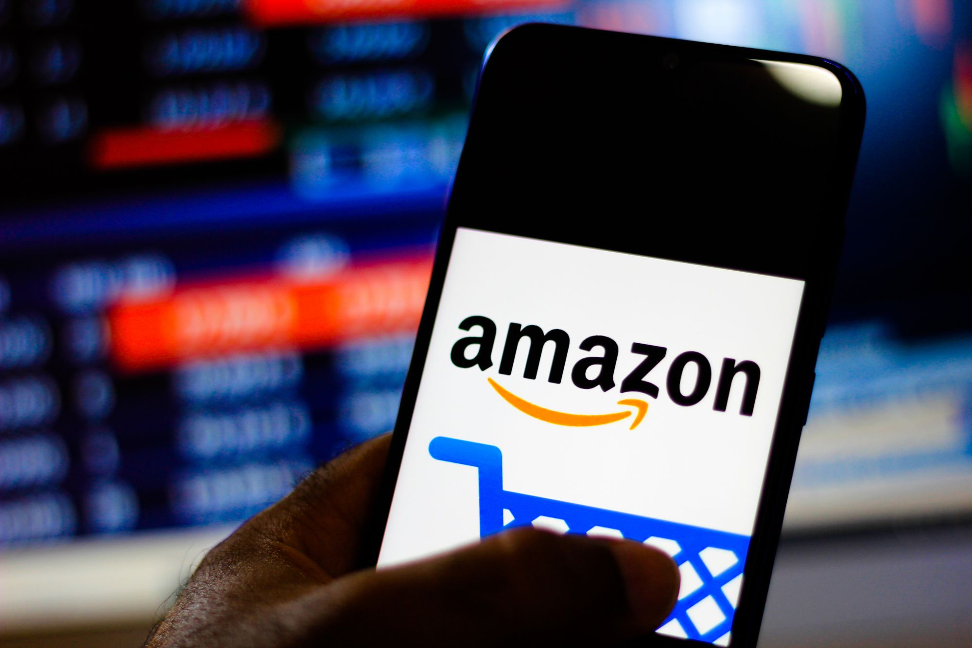 BRAZIL - 2019/12/30: In this photo illustration the Amazon Shopping logo is seen displayed on a smartphone. (Photo Illustration by Rafael Henrique/SOPA Images/LightRocket via Getty Images)