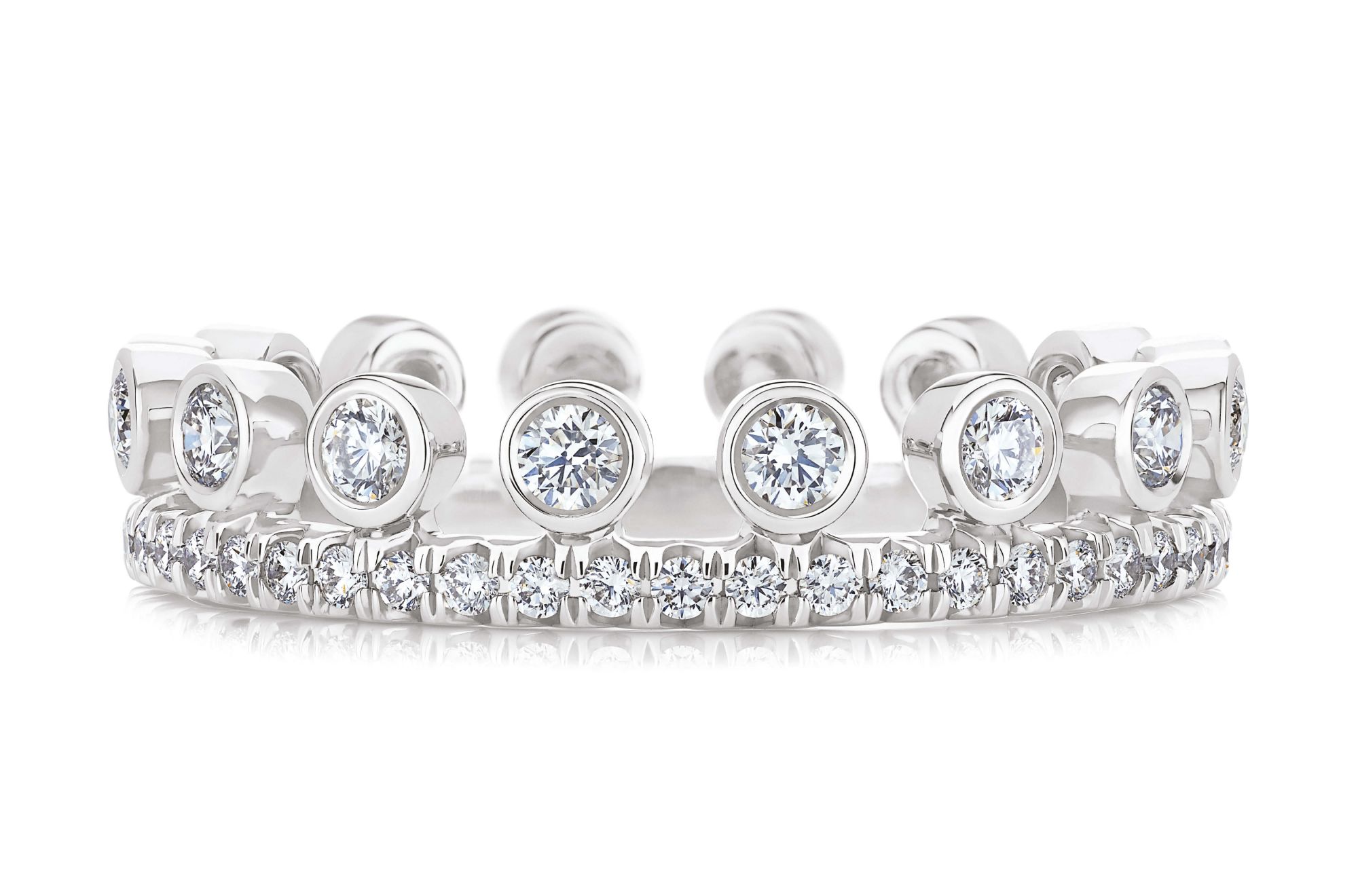 Dewdrop One-line Pavé band in white gold set with diamonds by De Beers. (Photo: Courtesy of De Beers)