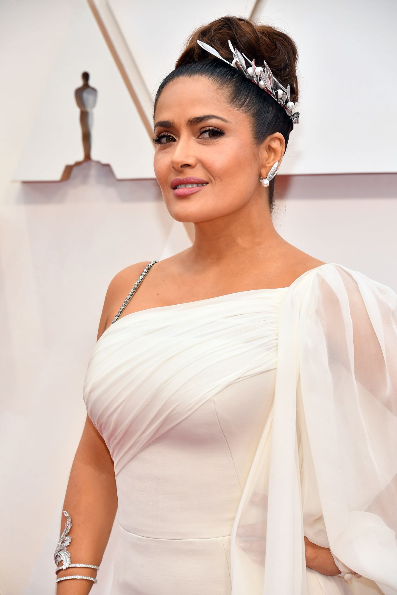HOLLYWOOD, CALIFORNIA - FEBRUARY 09: Salma Hayek Pinault attends the 92nd Annual Academy Awards at Hollywood and Highland on February 09, 2020 in Hollywood, California. (Photo by Amy Sussman/Getty Images)