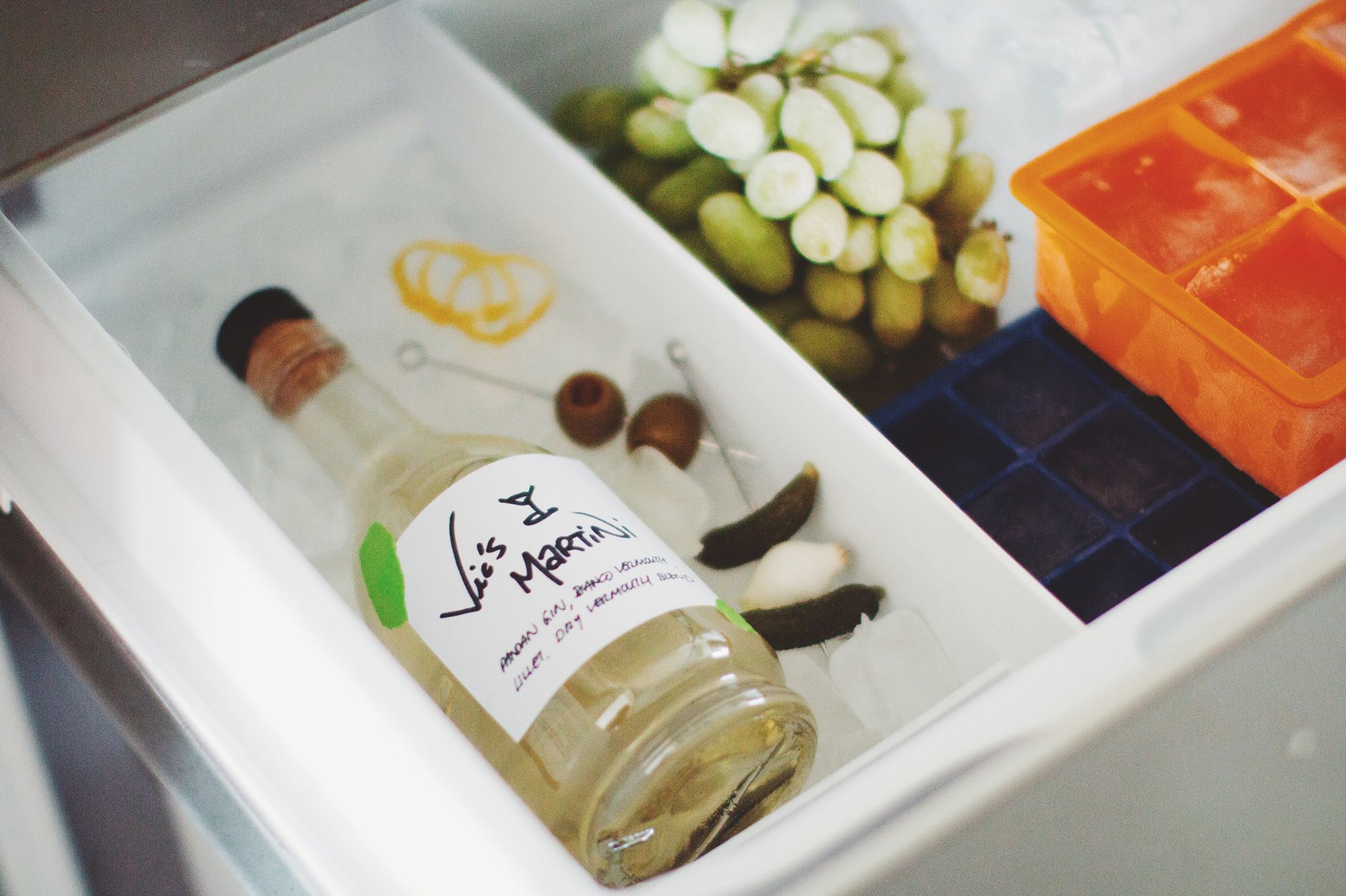 Home Bar Hacks: The Best Pre-Batched Drinks To Make For Keeping In Your Fridge