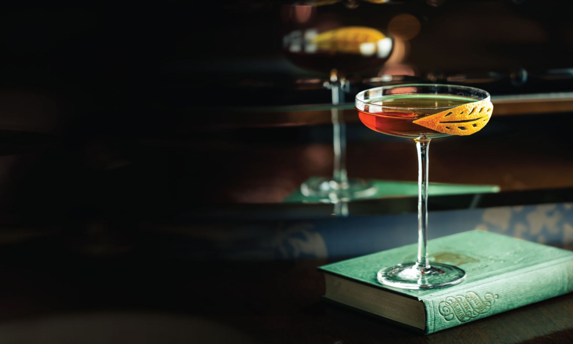 Island Shangri-La’s Lobster Bar And Grill Launches New Cocktail Menu