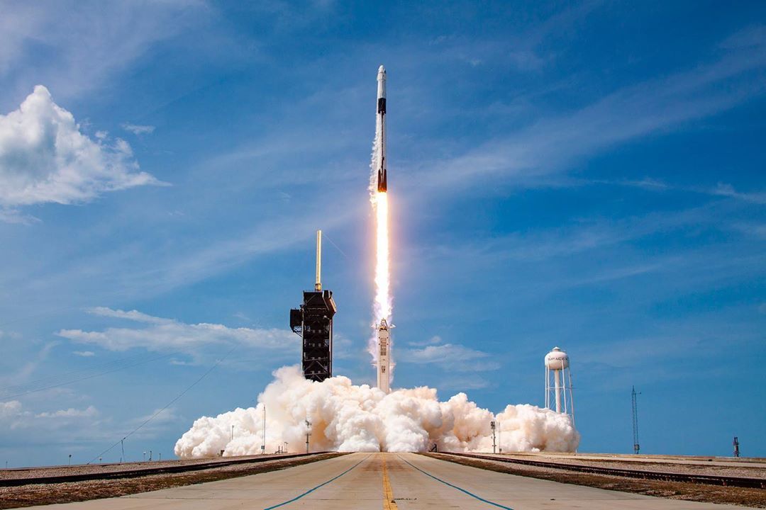 SpaceX Is Officially The First Private Company To Send ...