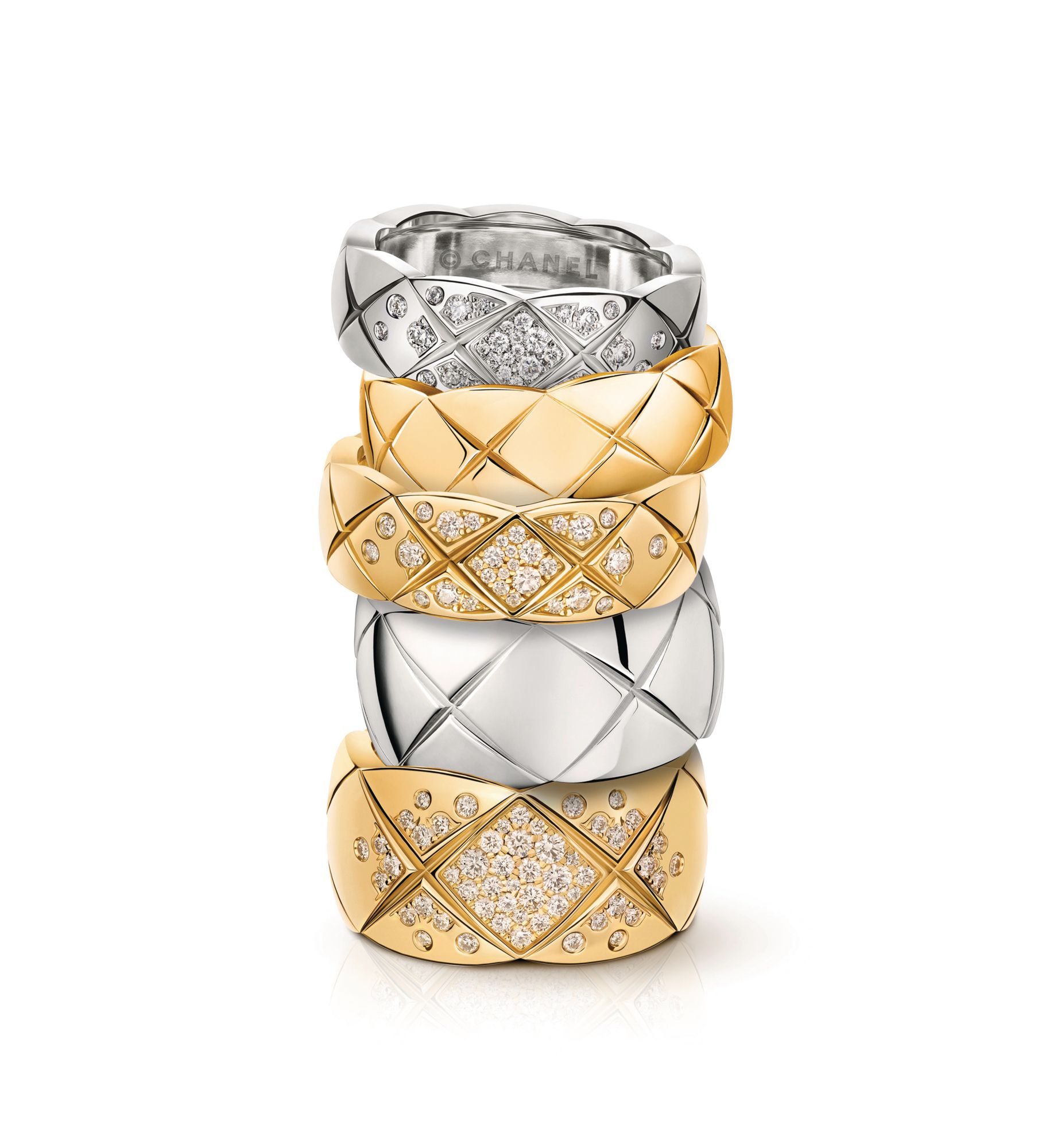 Chanel Coco Crush rings in yellow and white gold set with and without diamonds.