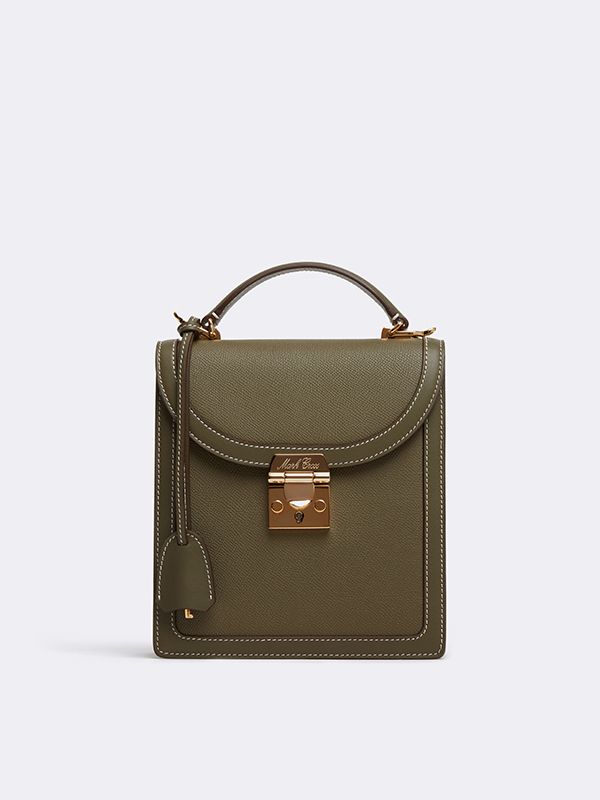Sac à bandoulière Uptown Soft Saffiano en mousse (Photo: avec l'aimable autorisation de Mark Cross)