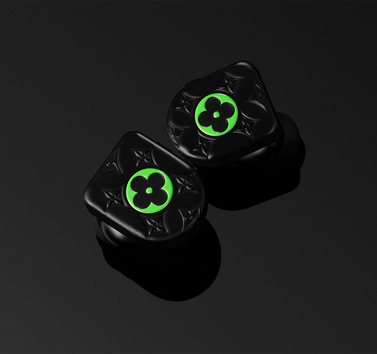 Louis Vuitton Horizon Black & Neon Green Earphones (Photo: Louis Vuitton)