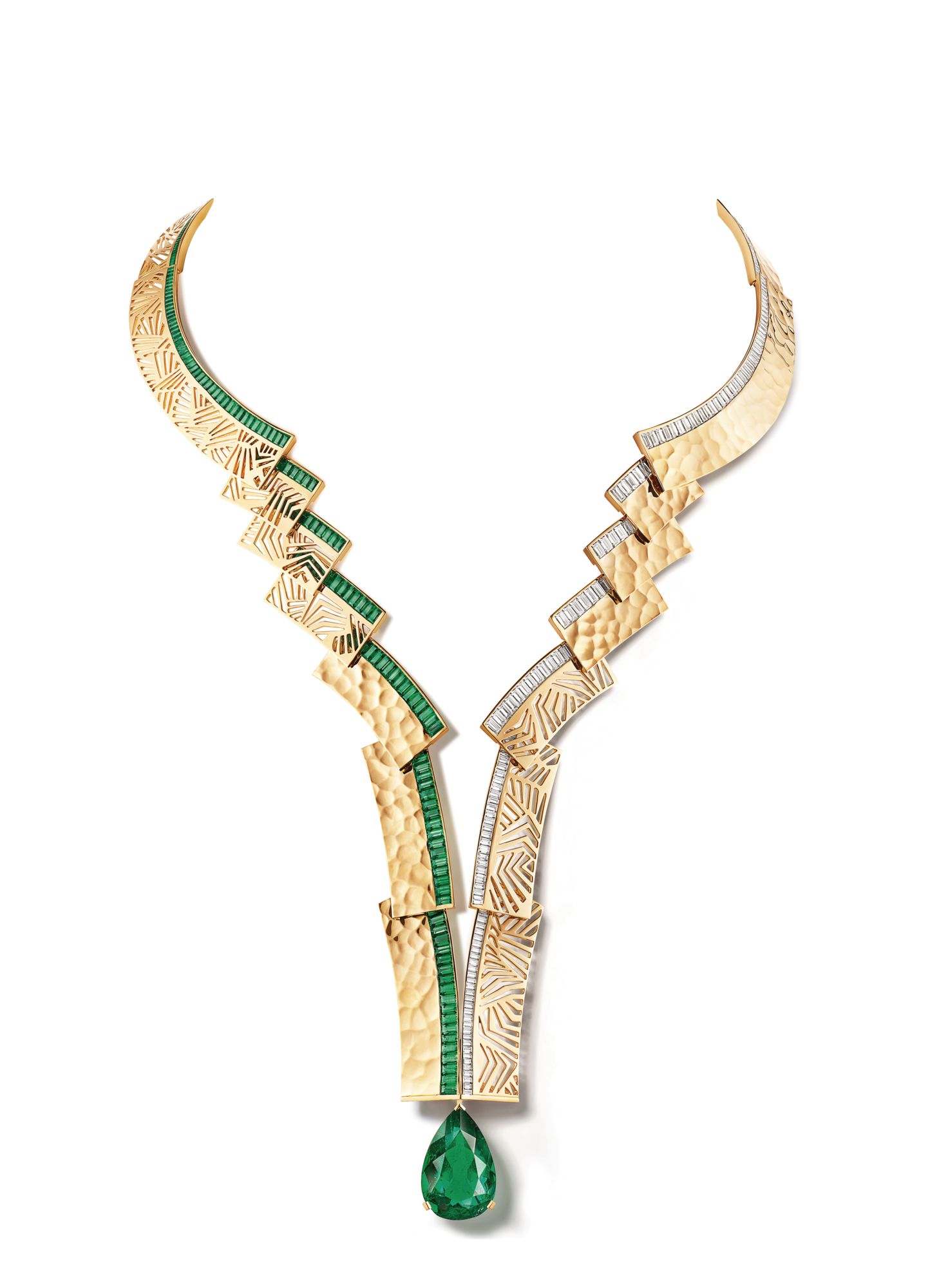 Skyline necklace in yellow gold set with emeralds and diamonds by Chaumet