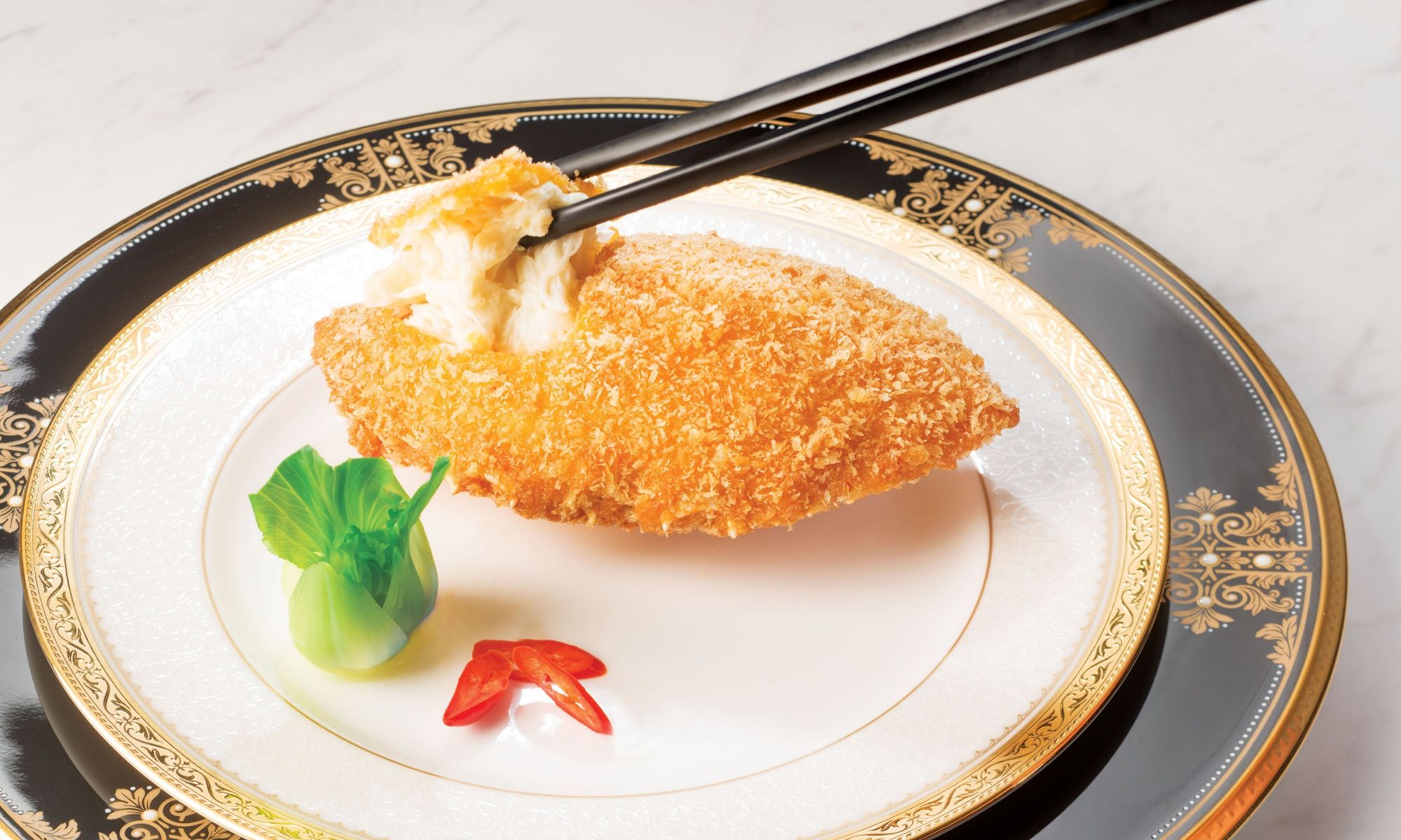 Tang-Court-Restaurant-Hong-Kong-Cantonese-Cuisine-Crab-Shell