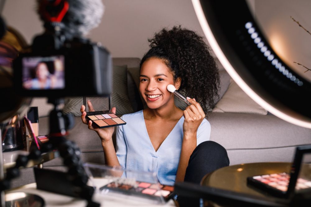 Beauty livestreaming platform Newness was created by Twitch alumnae Jenny Qian and Youri Park (photo: Getty Images)