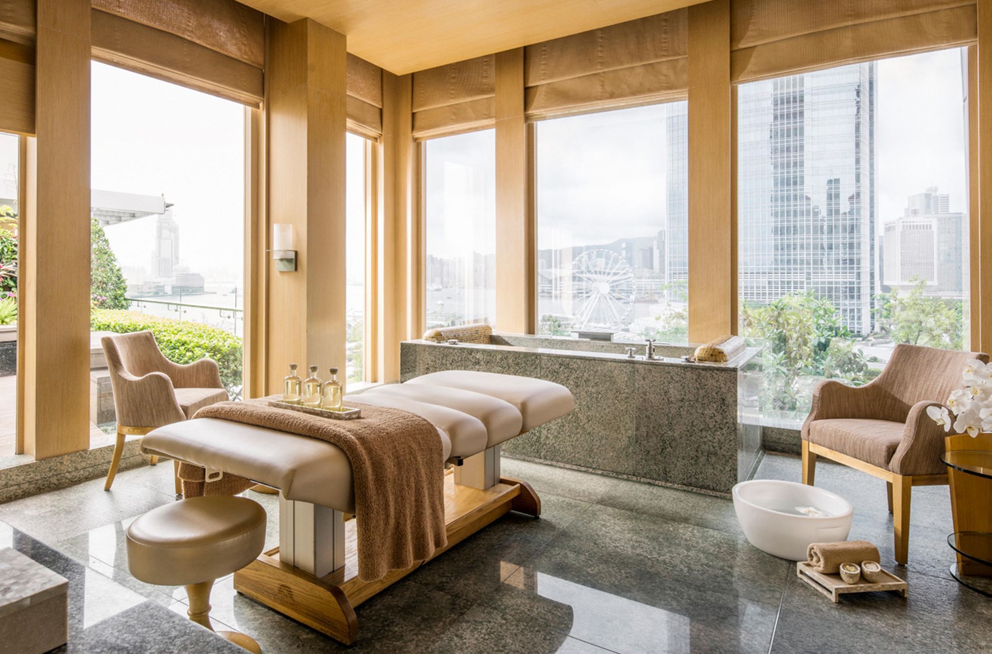 Les meilleurs spas d'hôtel de Hong Kong, ainsi que les meilleurs soins de spa à essayer
- Aromathérapie sommeil 1 Les meilleurs spas d'hôtel de Hong Kong, ainsi que les meilleurs soins de spa à essayer