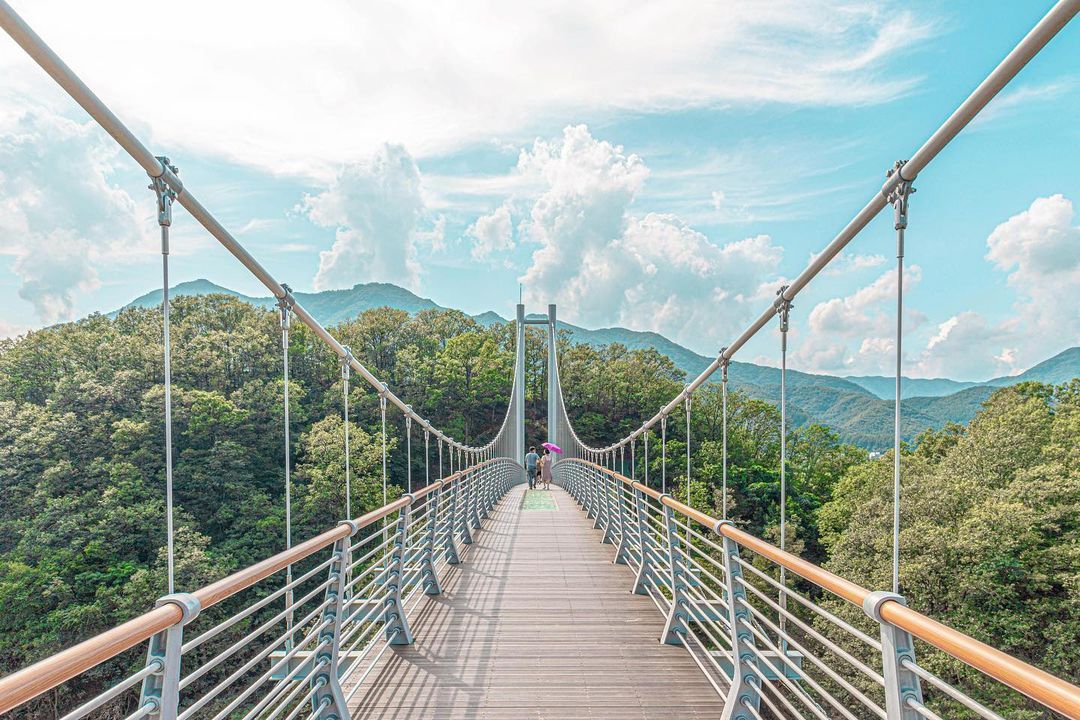 Image: @jhyunsk/Instagram