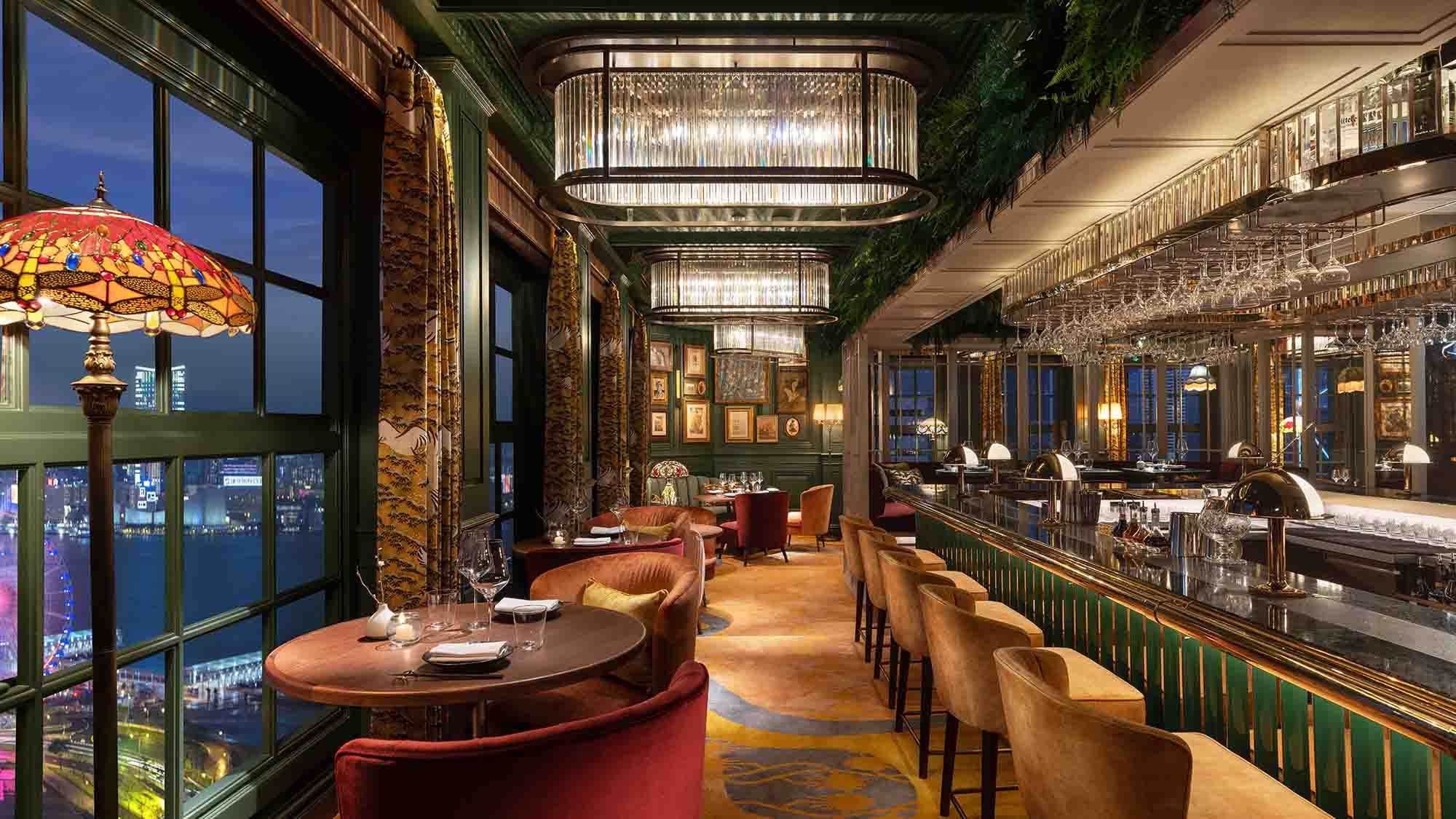 Mandarin-Oriental-Hong-Kong-Hotel-The-Aubrey-Bar-Lounge