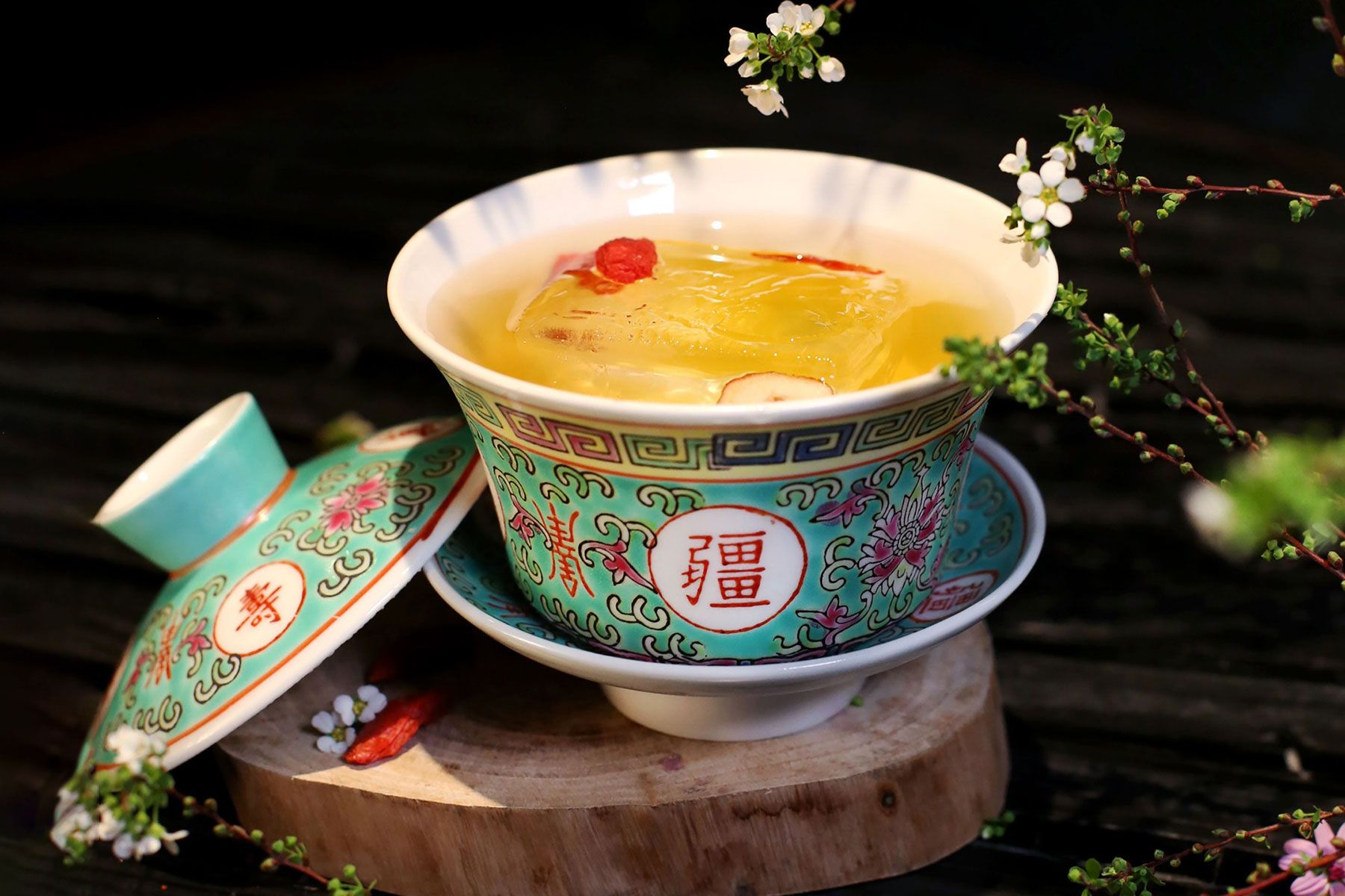 8 Of The Healthiest Cocktails In Hong Kong