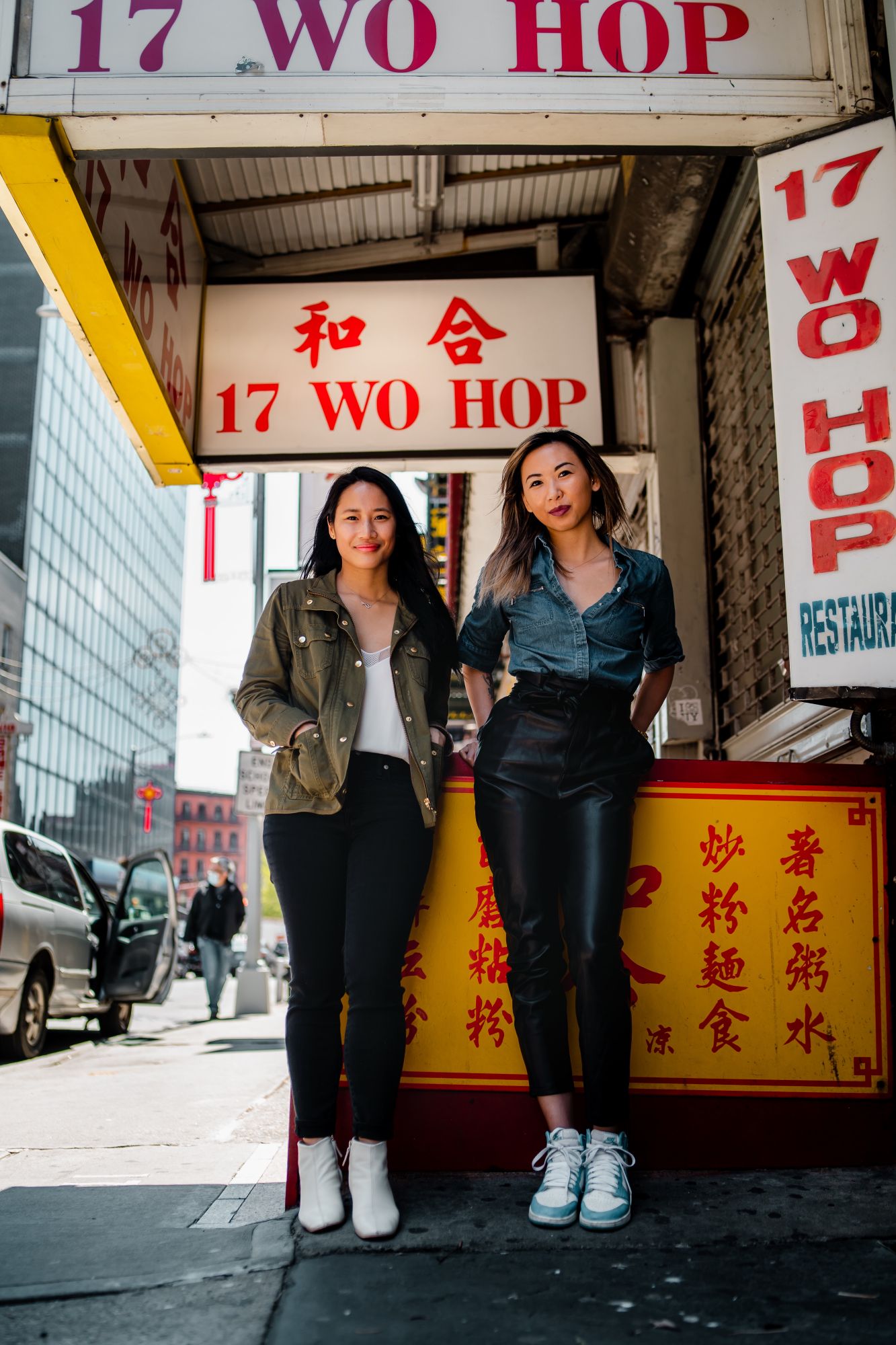 Jennifer Tam and Victoria Lee