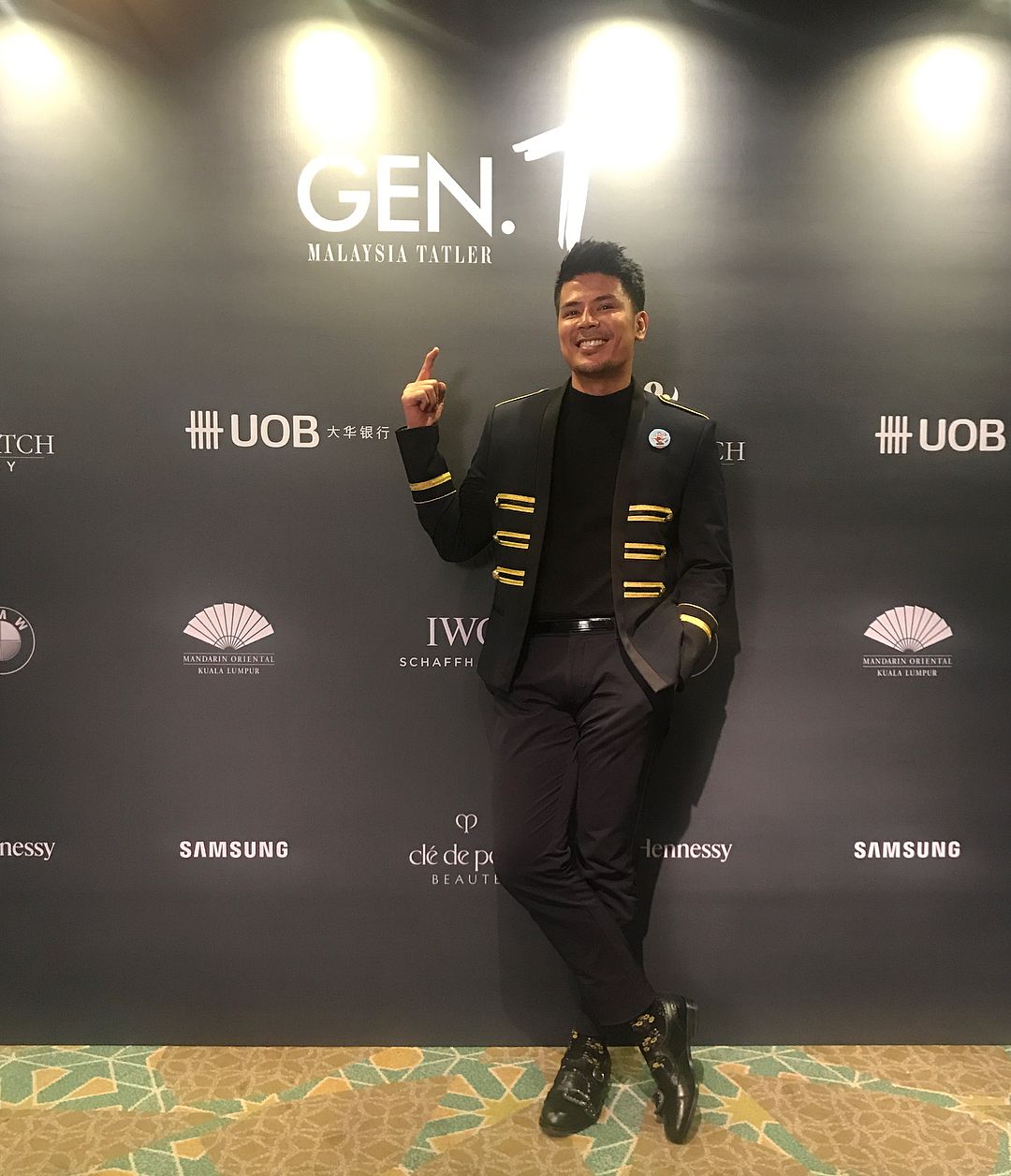 The charming actor lets his followers knows where he's at for the night (Photo: awalashaari)