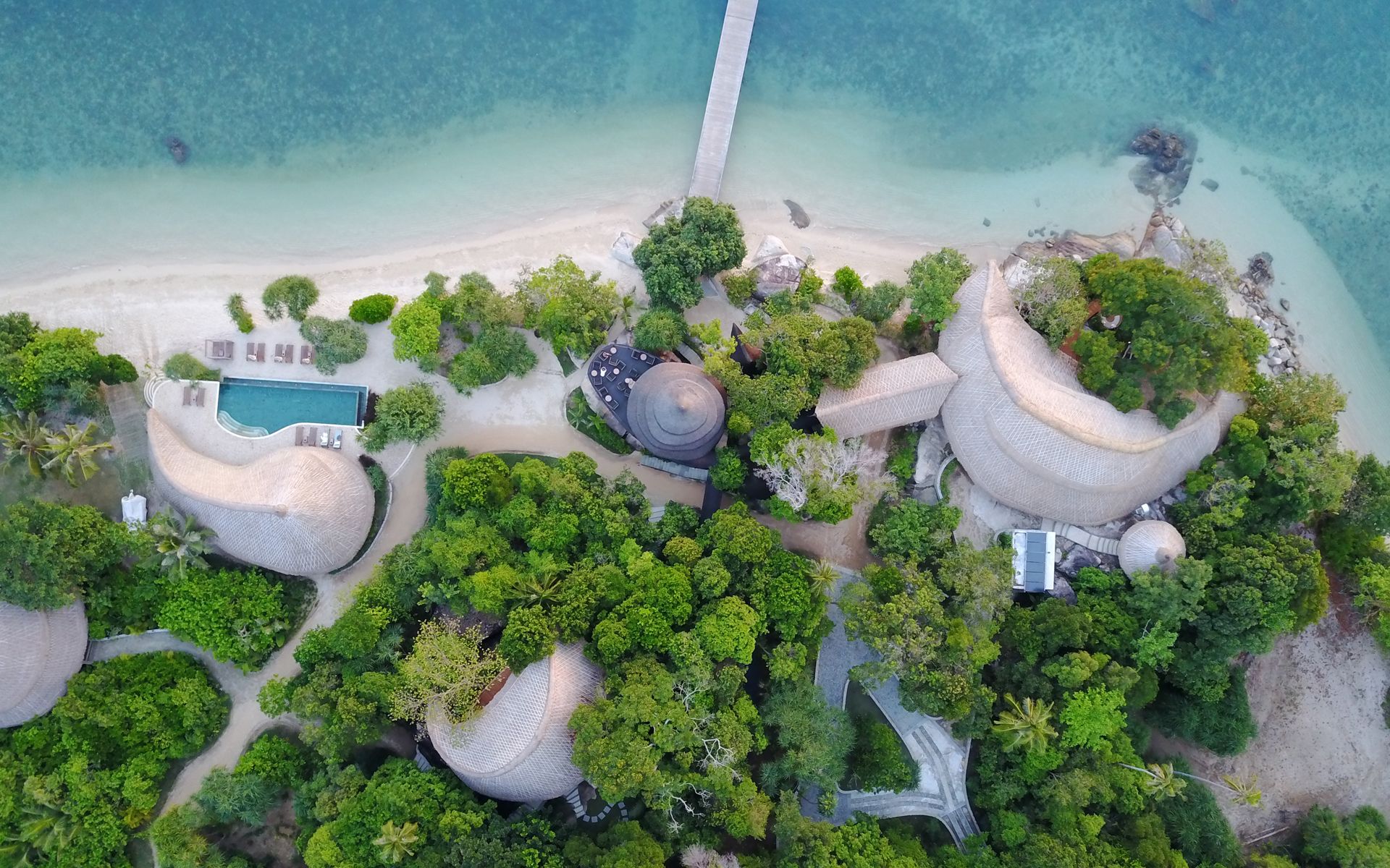 6 Gorgeous New Resorts In Asia To Add To Your 2018 Bucket List