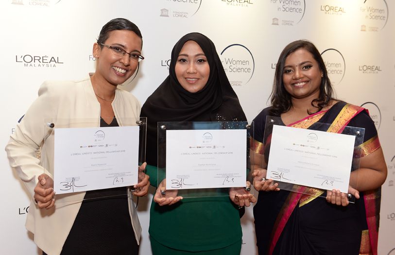 Dr. Reena Rajasuriar, Dr. Fatehah Mohd Omar and Dr. Nethia Mohana Kumaran