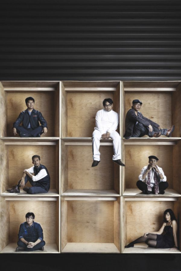 In May 2011, we had seven talented artists who refused to be boxed in by limitations. (Photography: Allan Casal)