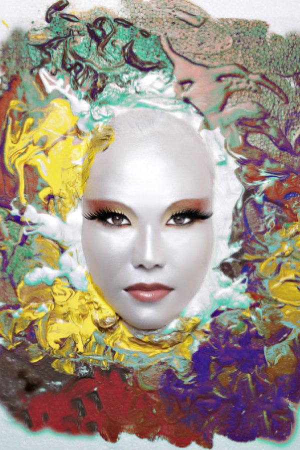No stranger to art, Alia Ibrahim Hussein is a heaven sent talent for our art-themed cover story published in May 2010. (Photography: Allan Casal)