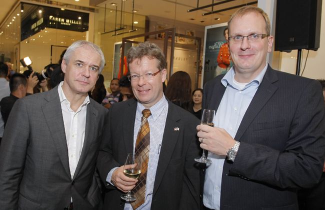 (L-R) Breitling Asia Sales Director, Tristan Boyer De Bouillane, Thomas Brandt and Henning Felix Neismann