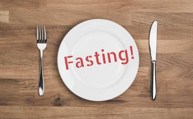 Finger On The Pulse: 4 Surprising Health Benefits Of Fasting