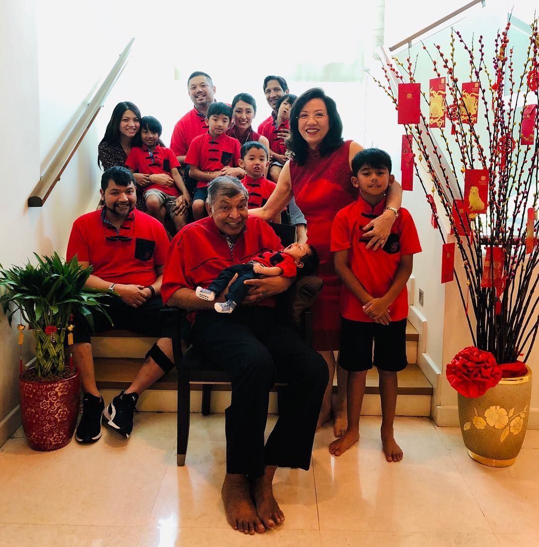 Datin Shirieene Hajamaideen and her family raise the bar high for matching family outfits this CNY. (Photo: @shirieeneg/Instagram)