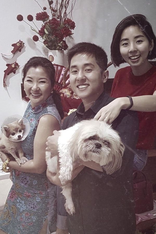 Elisa Khong may have been 2 hours late to her CNY reunion dinner; but seeing her beloved pomeranian Lui pull through an emergency surgery was the best CNY gift she could ask for. (Photo: @elisakhong/Instagram)