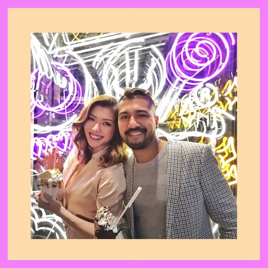 Who needs fine dining when you can have ice-cream? Roen Cian and Carey Ng’s celebration is giving us a sweet tooth (Photo credit: @roencian)