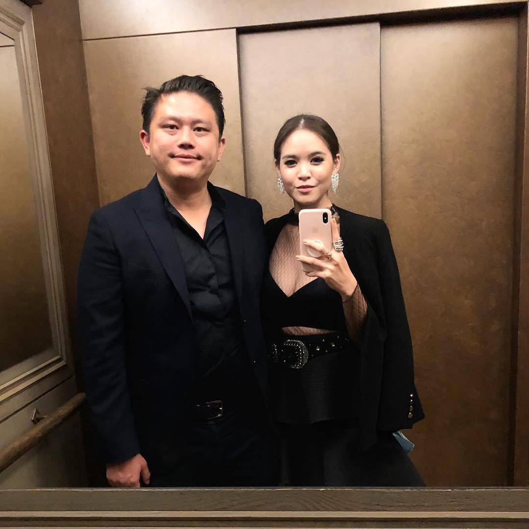 Melissa Sin and her husband opted for a rare #elevatorselfie on the way to a fancy-dress dinner (Photo credit: @mssasin)