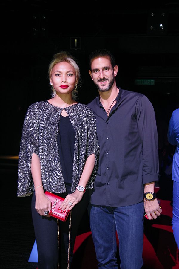 2015 October: Looking party-ready is just one silver capeleted jacket away for Esha at Style Rocks