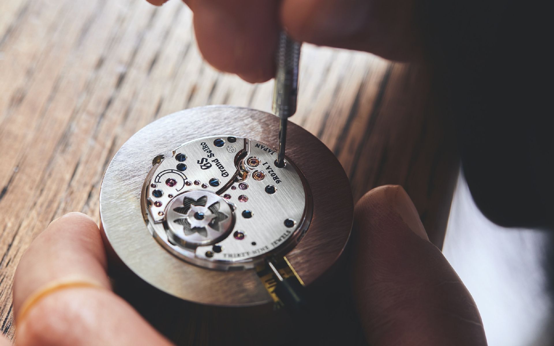 Top Calibers: Japanese Watches With Hidden Superpower